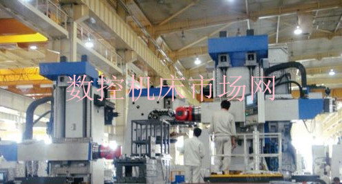 整機自動裝配的柔性組合加工生產線裝配現場