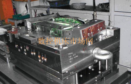 注射模具