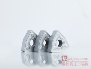 全新一代Duratomic®（金剛甲）在堅韌性和耐磨性方面都有了實質(zhì)性的改進(jìn)